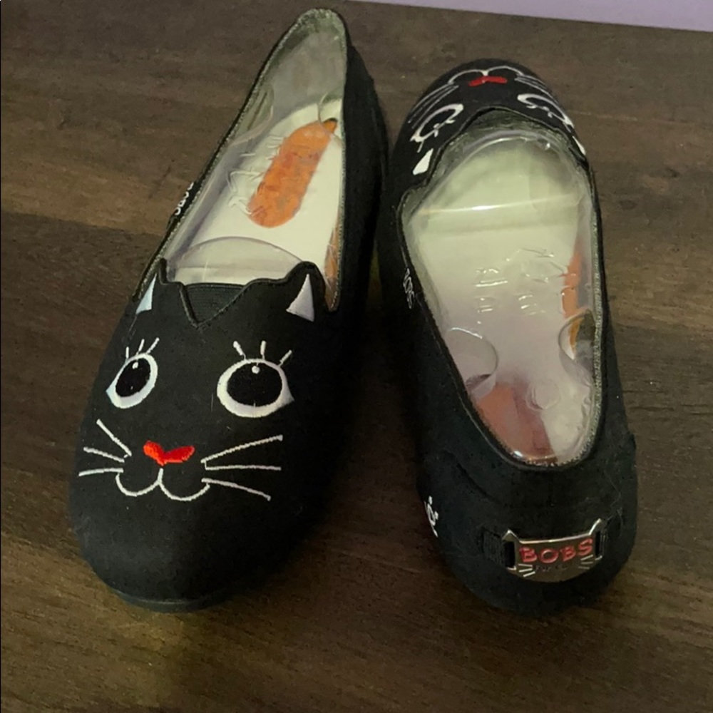 Skechers bobs cat flats - size 10